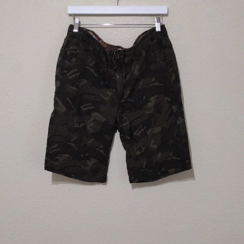 Buffalo David Bitton Green and Black Flat Front Shorts - Picture 1 of 11